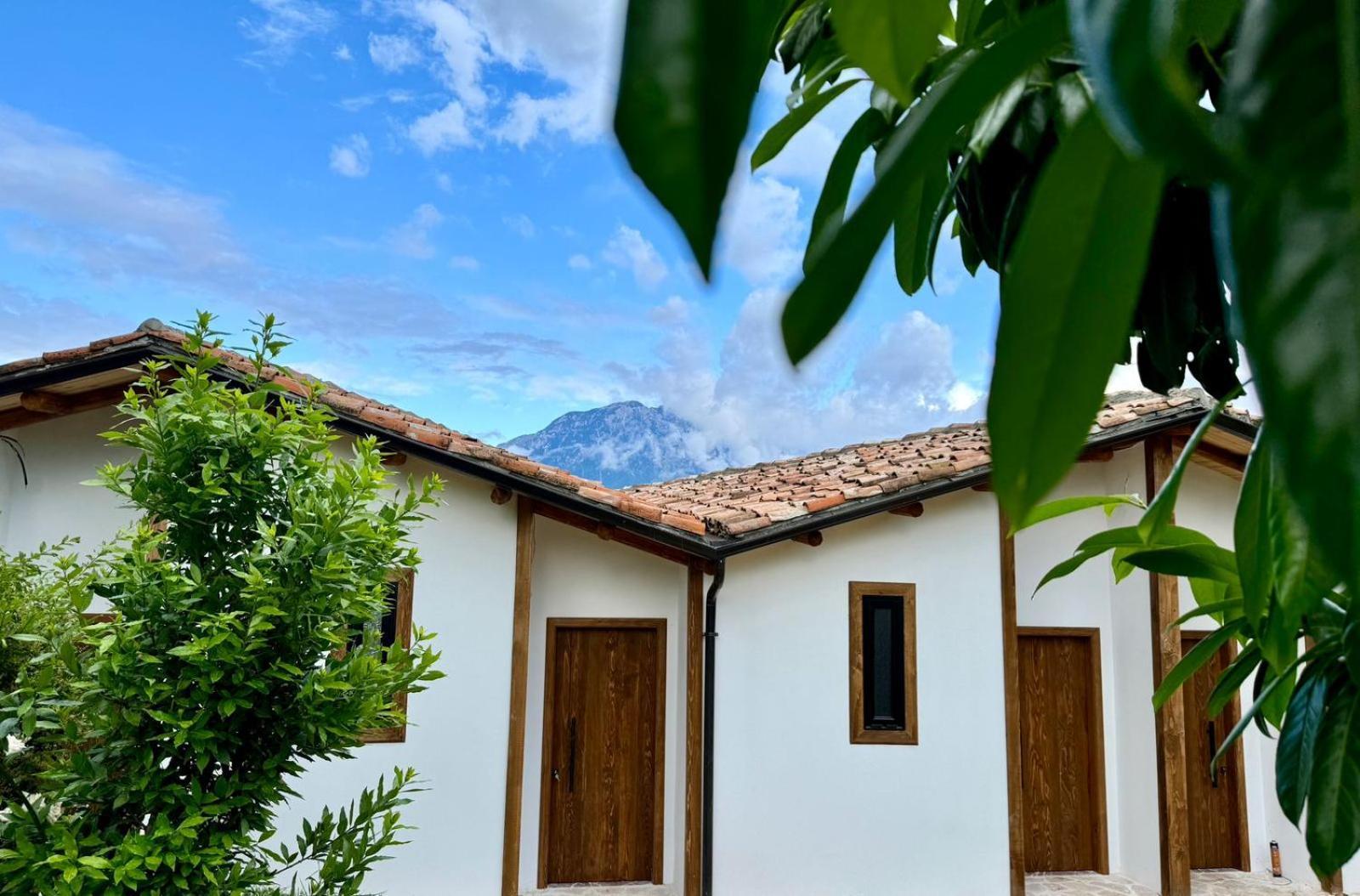 Alpeta Agrotourism & Winery - Roshnik , Berat Hotel Exterior foto