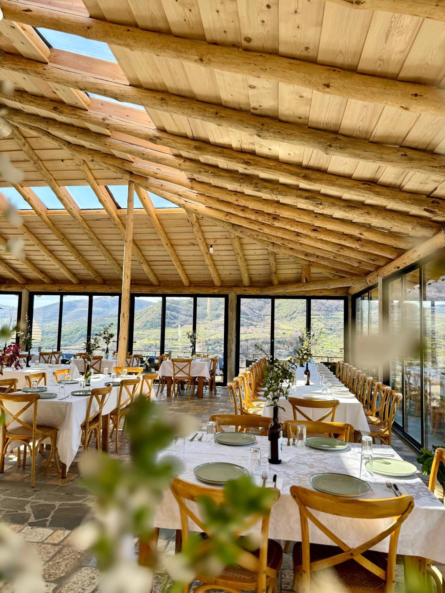 Alpeta Agrotourism & Winery - Roshnik , Berat Hotel Exterior foto